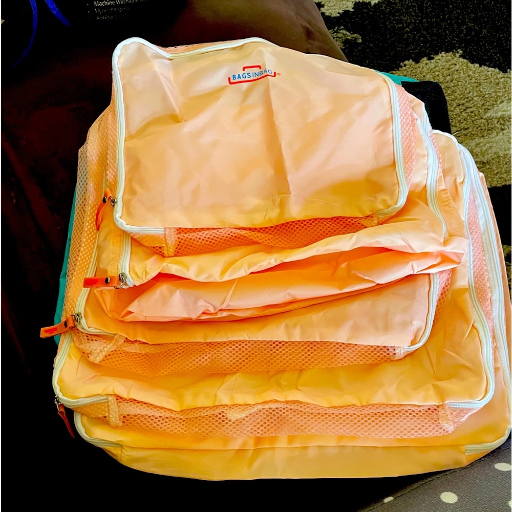 Set of Five Travel Bags NWOT